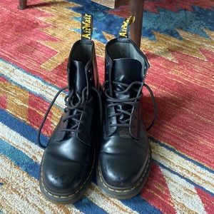 Womens size 9 black doc martens